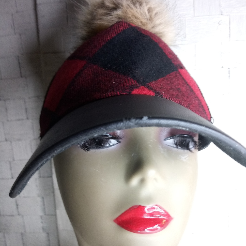 Hat - Picture 3 of 8